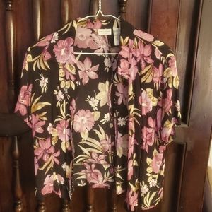 WHITE STAG FLORAL PEEK A BOO BLOUSE SIZE 10 BUTTON UP